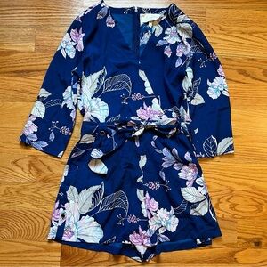 Yumi Kim blue floral print romper size small